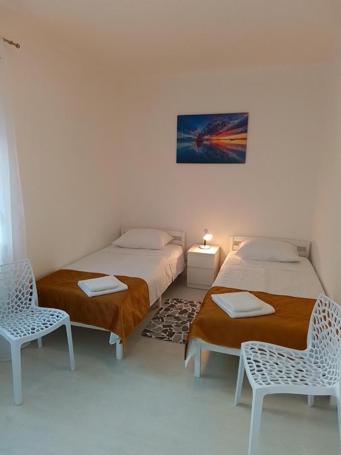 Taula Apartma *
