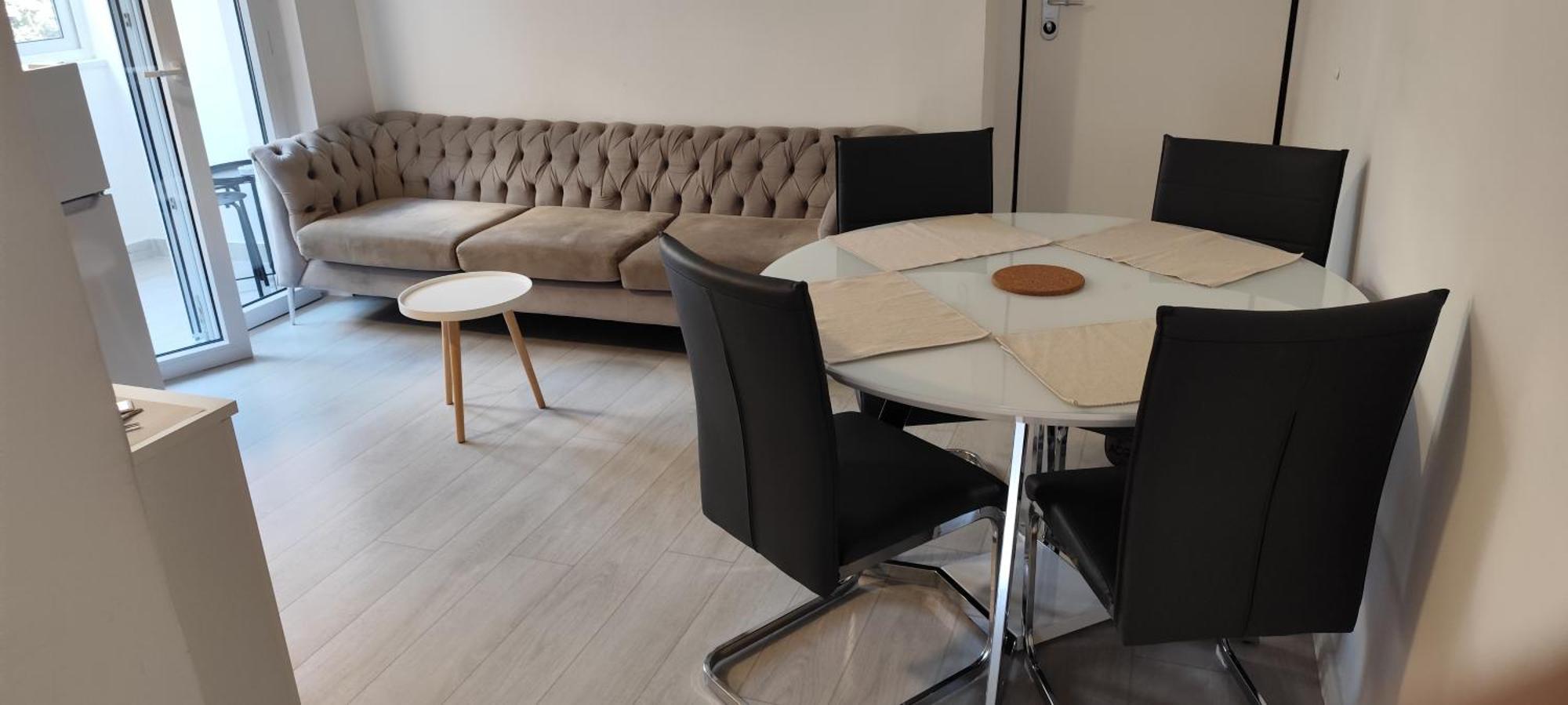 Apartma Taula